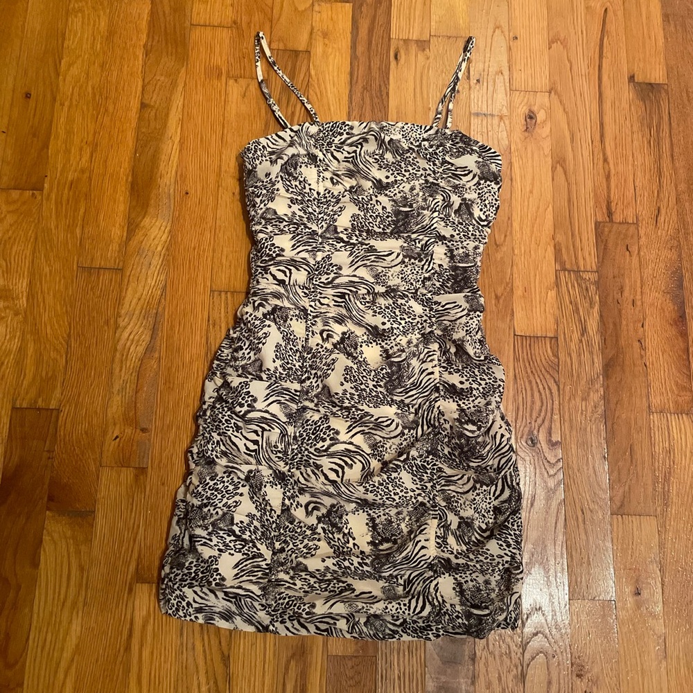 Chic Black and Cream Animal Patterned Mini Dress